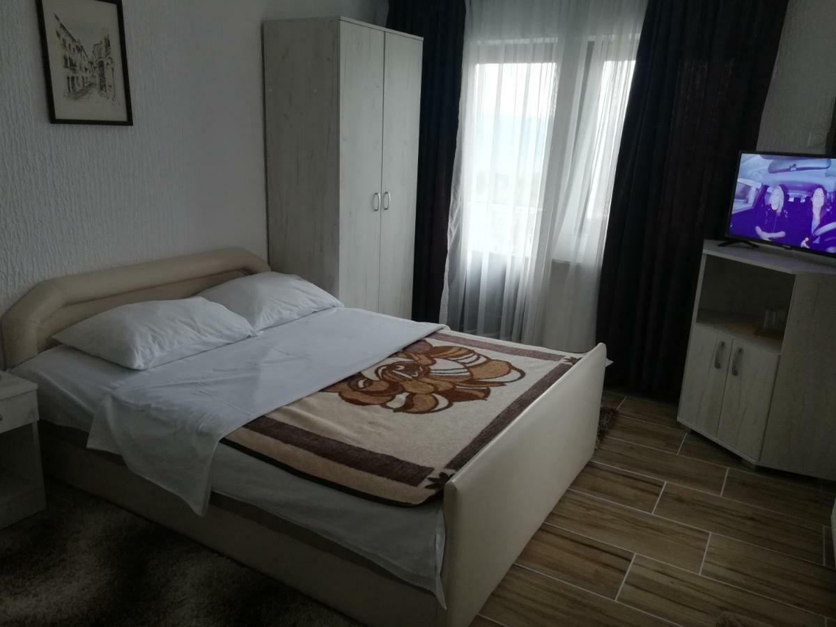 Lazarev Konak Banja Koviljača Exterior foto